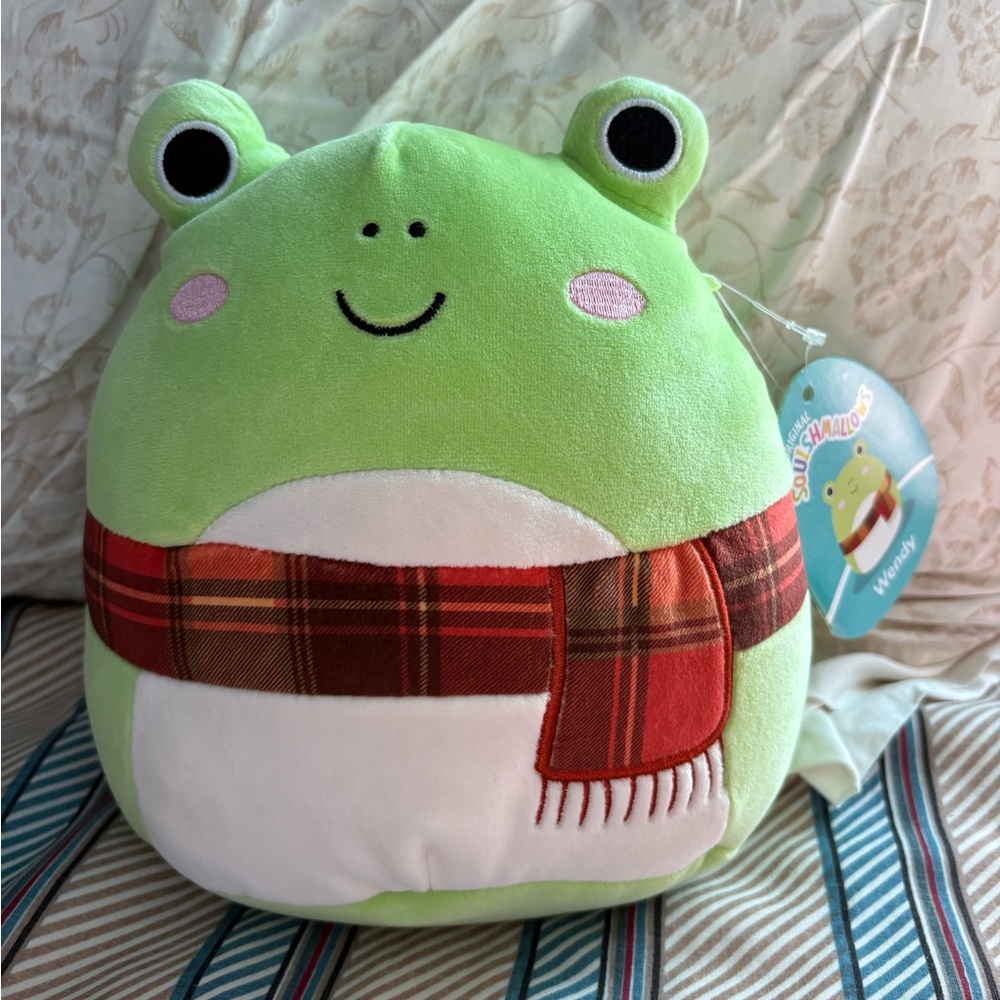 NWT Wendy the Frog with Scarf Squishmallow